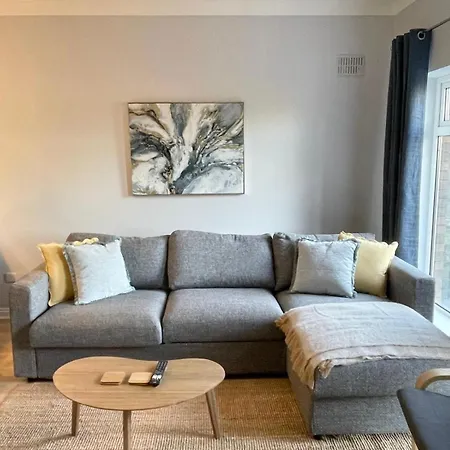 Daire Stylish Retreat 2 - Sleeps 6 Galway
