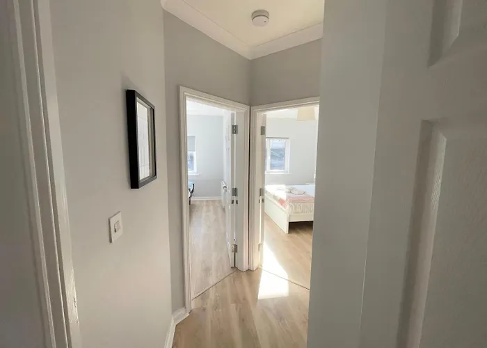 Stylish Retreat 2 - Sleeps 6 Apartament Galway