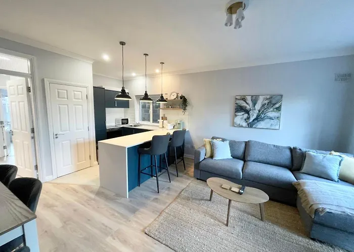 Stylish Retreat 2 - Sleeps 6 Apartament